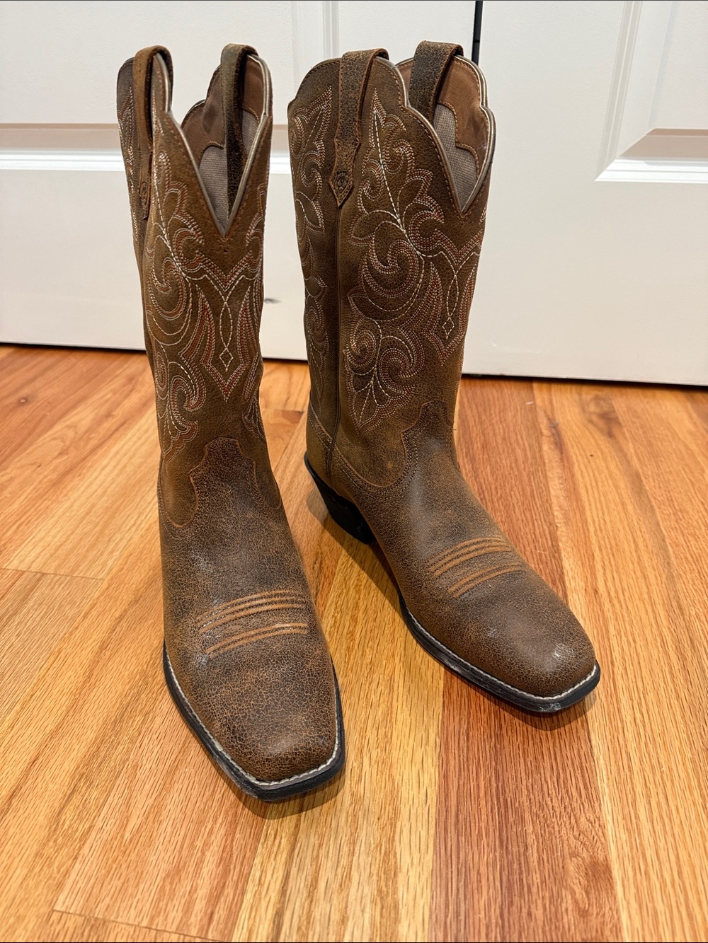 Ariat Roundup Classic Brown Women’s Western Cowboy Boots originally $179.95